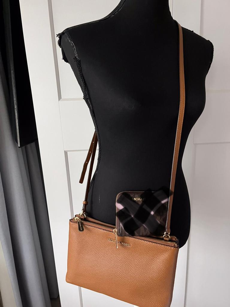ECHTE Luxe leer TAS Michael KORS LOGO MK Crossbody 2 zijden, Ophalen, Zo goed als nieuw, Overige kleuren, Schoudertasje