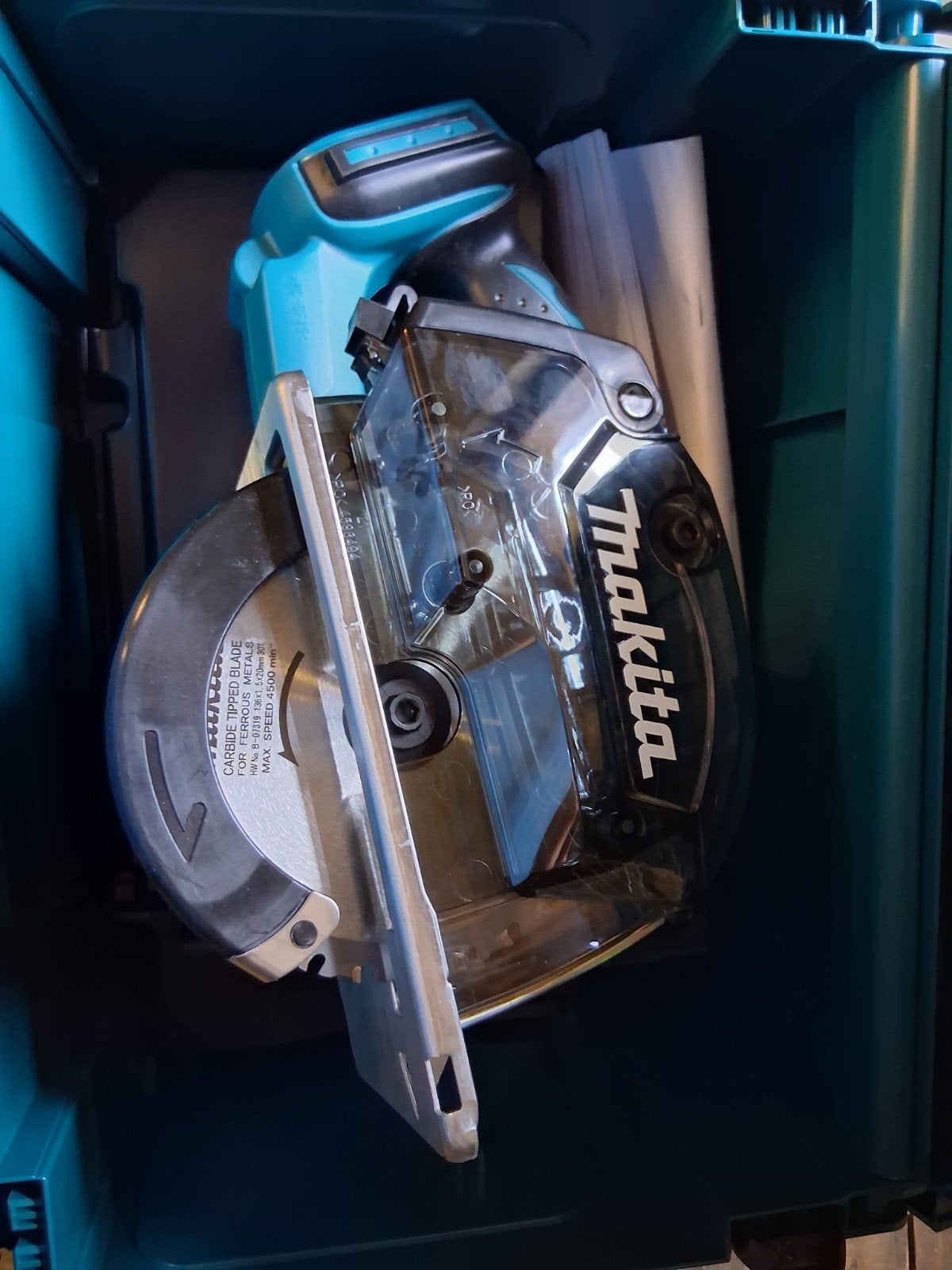 Makita DCS552ZJ Metaalcirkelzaag - Compact en Krachtig, Ophalen of Verzenden