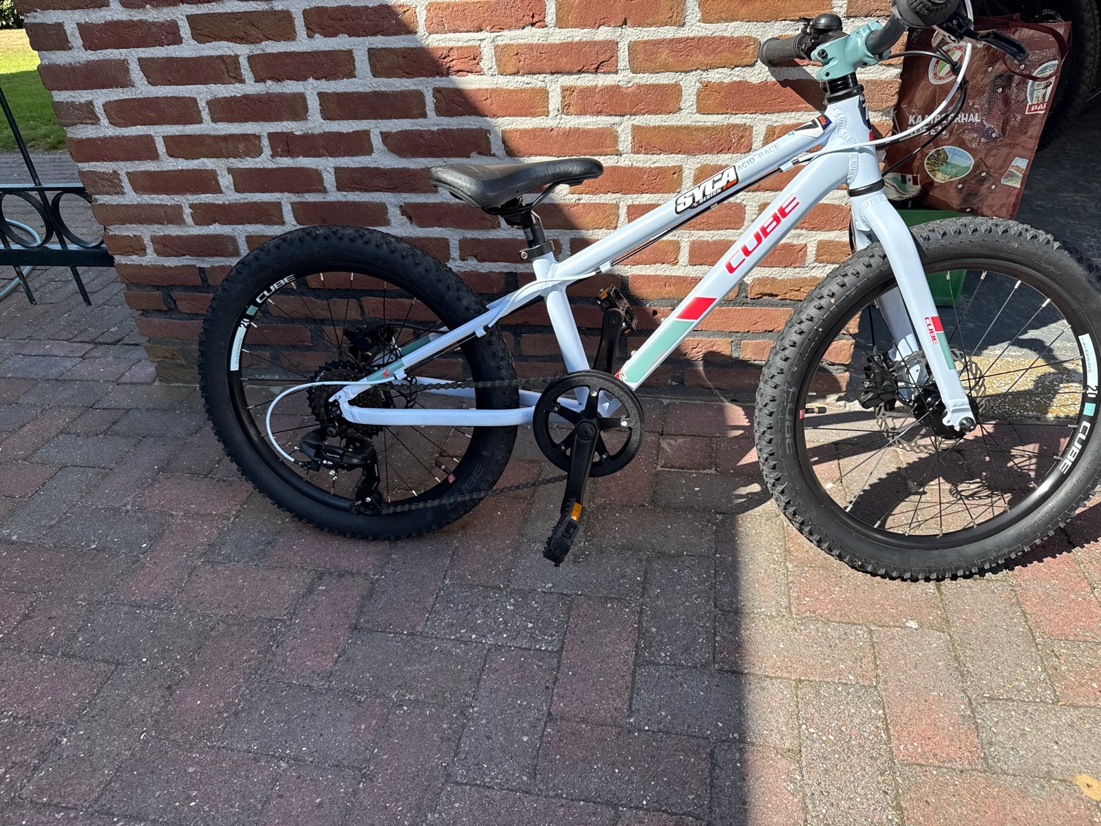 Cube Acid Race 200 Kinderfiets - Zo goed als nieuw, Ophalen, Zo goed als nieuw, Schijfrem, 20 inch of meer