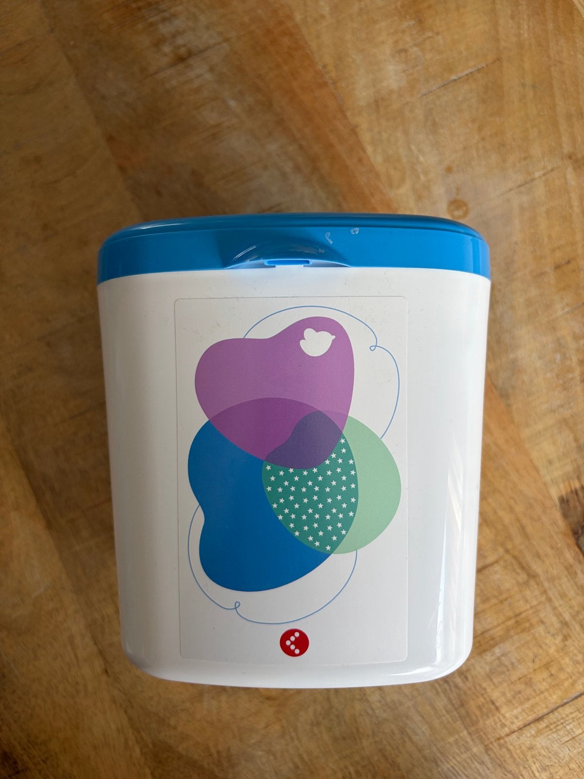 Kruidvat bewaarbakje voor babyvoeding, zo goed als nieuw, Ophalen of Verzenden, Zo goed als nieuw, Bewaarbakje, Overige merken