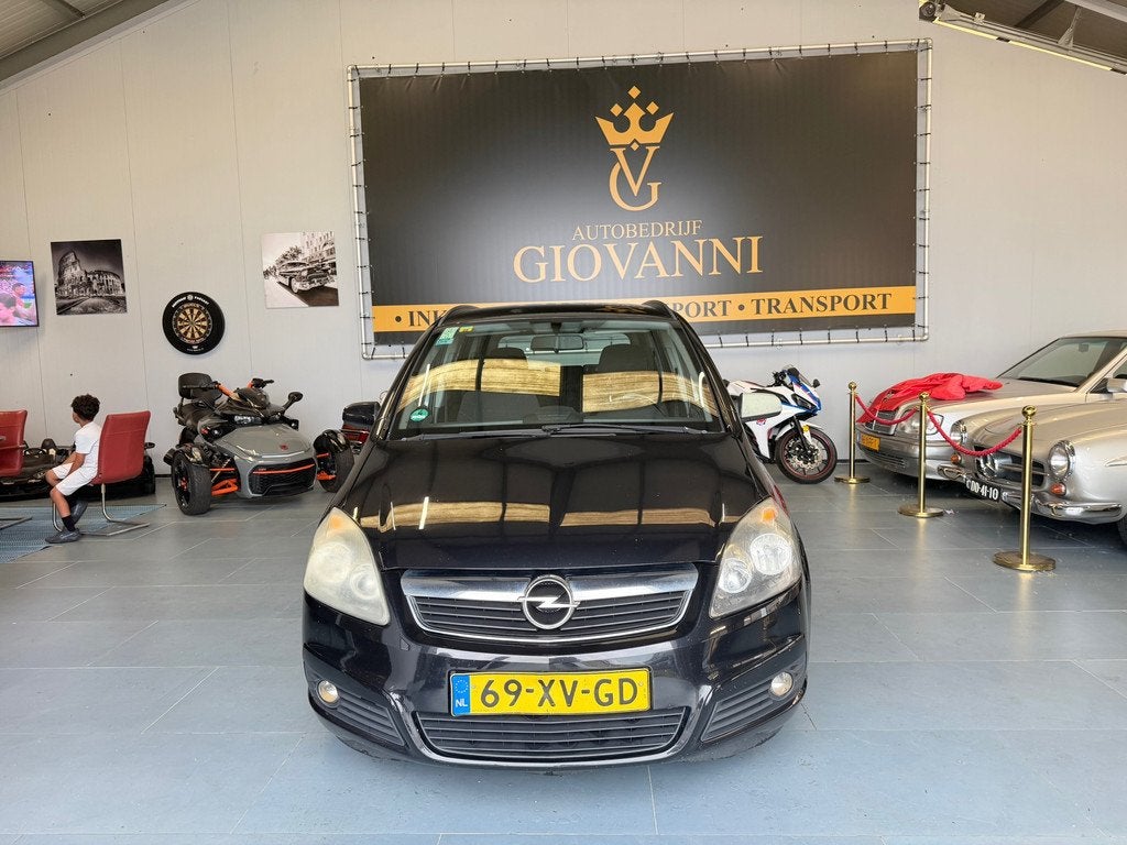 Opel Zafira 1.8 Temptation inruil mogelijk, Auto's, Gebruikt, 4 cilinders, Zwart, Origineel Nederlands