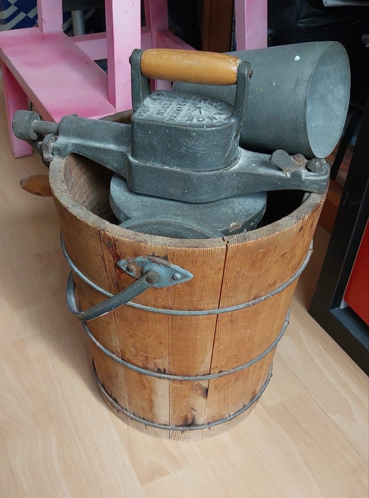 Vintage ijsemmer met handzwengel - Husqvarna Zweden, Ophalen