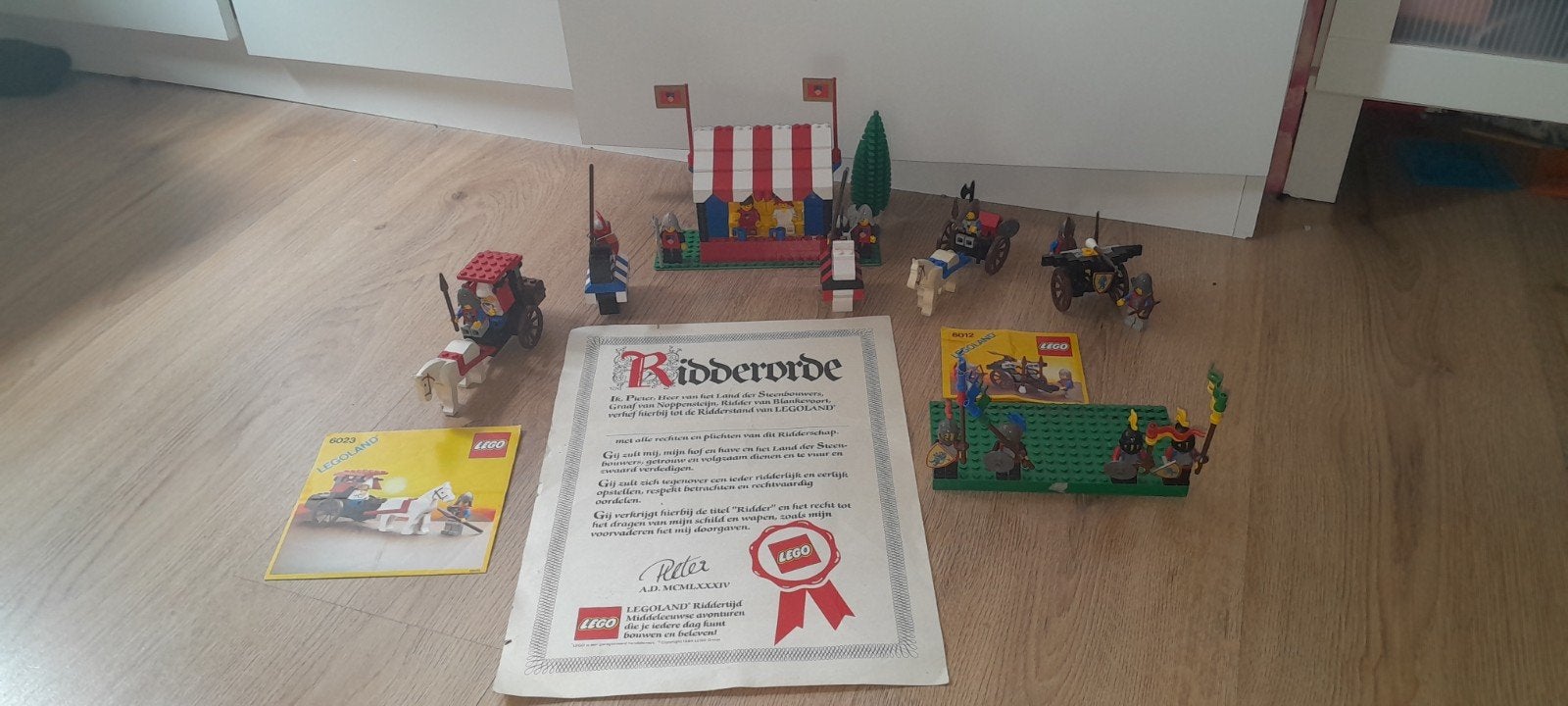 Lego ridders knights 6010 383 6023 6012 6083 100% compleet, Lego, Ophalen of Verzenden, Castle, Complete set
