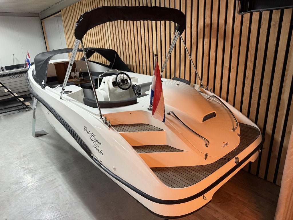 UNIEK! OUD HUIJZER 700 'CABIN' 115PK YAMAHA! KOELKAST TOILET, Watersport en Boten, 3 m, Tender, Rondzit, 0 cm