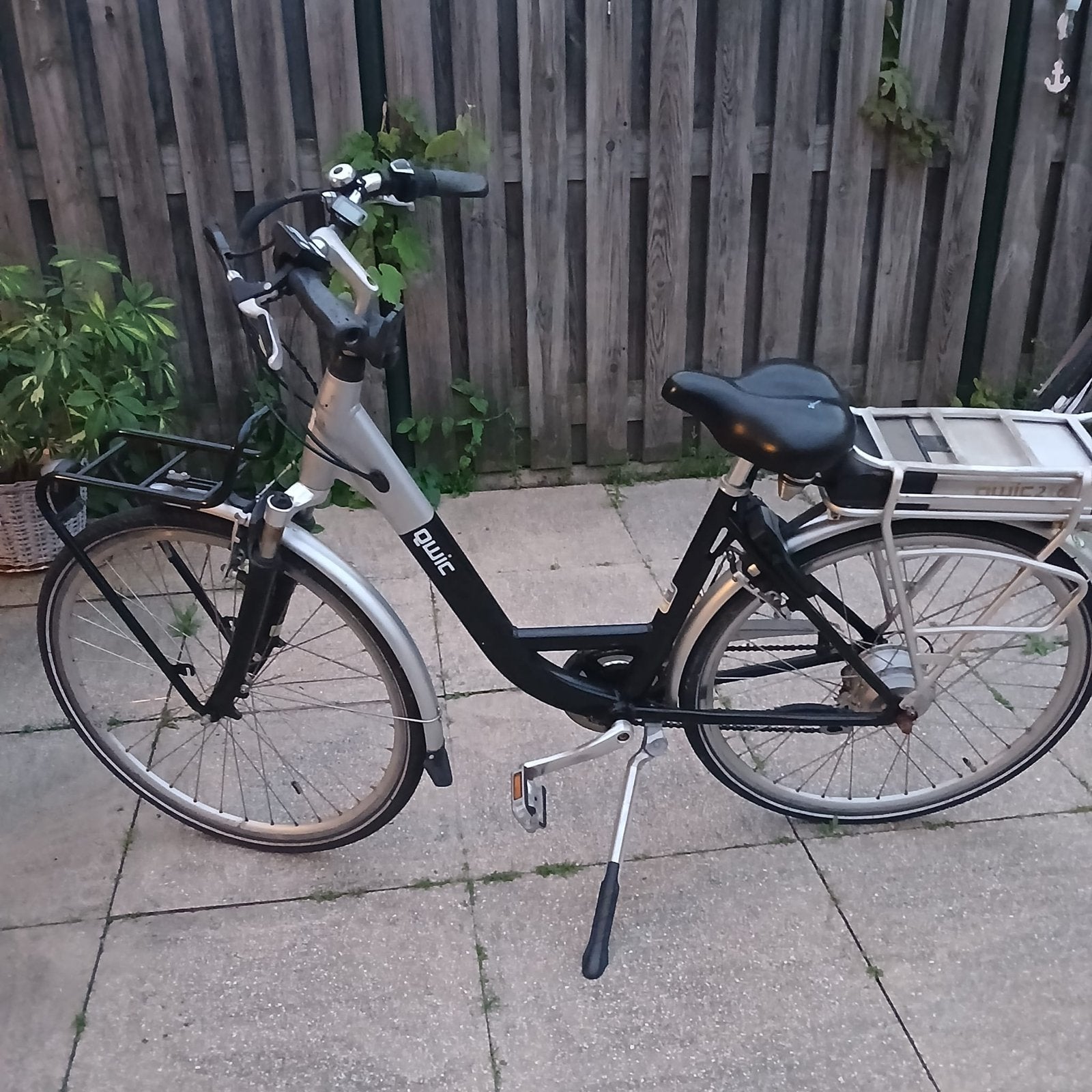 Qwic base (defect), 47 tot 51 cm, Ophalen, Zo goed als nieuw, Qwic
