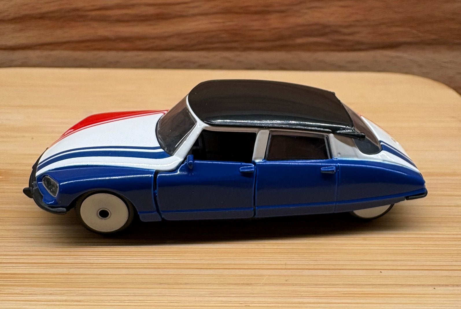 Majorette Citroen DS 21 speciale uitvoering, Ophalen of Verzenden, Nieuw, Auto