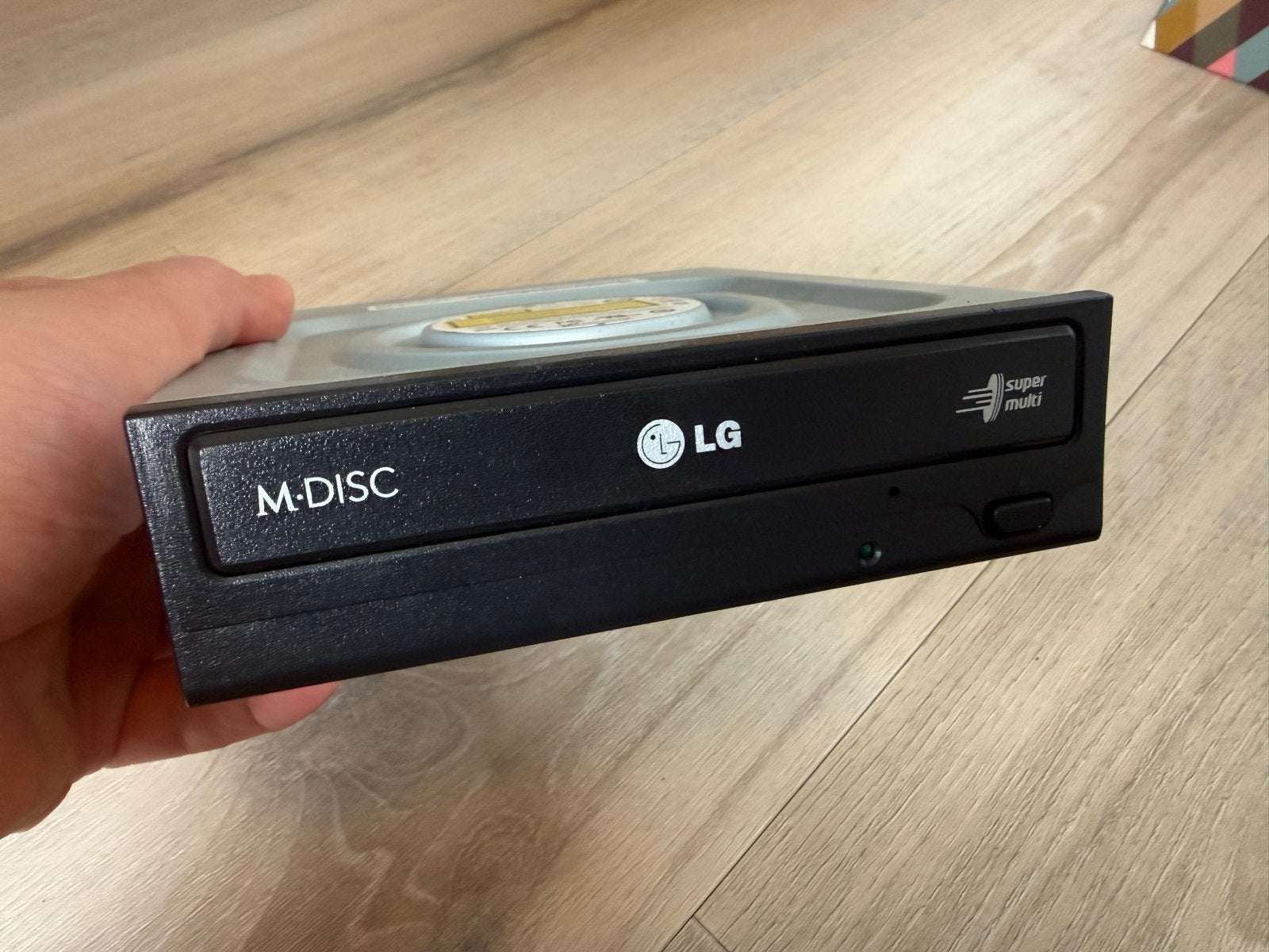 LG Super Multi DVD Writer GH24NSB0 M-DISC, Computers en Software, Optische drives, Intern, Gebruikt, Dvd, MacOS