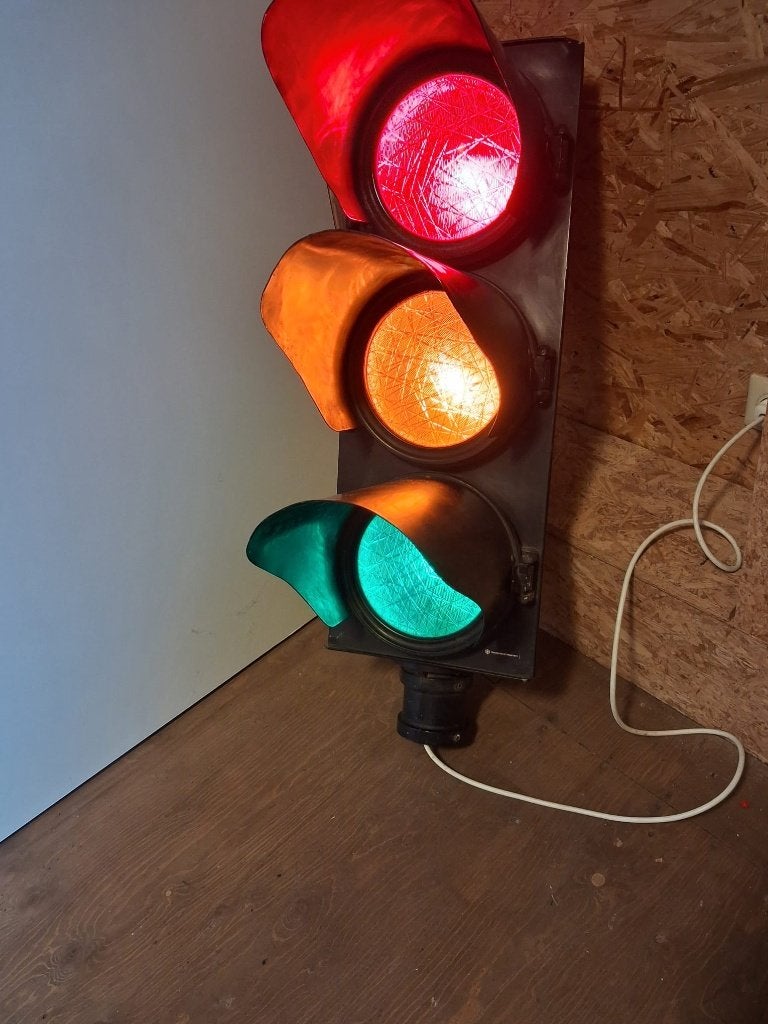 Verkeerslicht, Ophalen, Gebruikt
