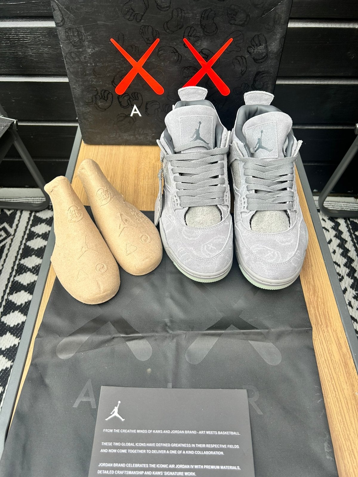 Jordan 4 retro kaws, Ophalen, Zo goed als nieuw