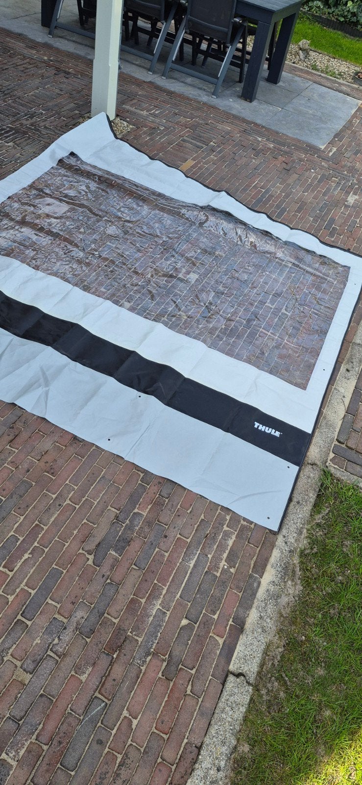 Thule Luifelzijwand met raam - Zo goed als nieuw, Ophalen
