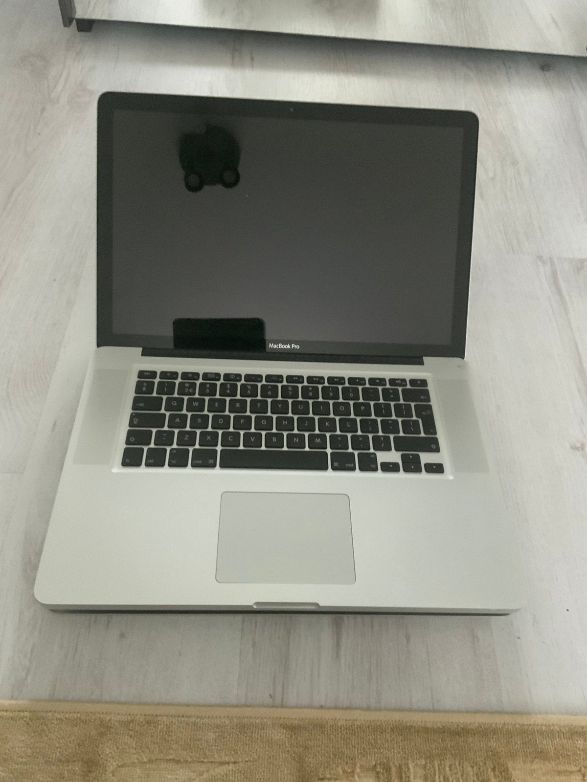 DEFECT: Apple Macbook A1286, Computers en Software, MacBook Pro, 2 tot 3 Ghz, Ophalen of Verzenden, Niet werkend