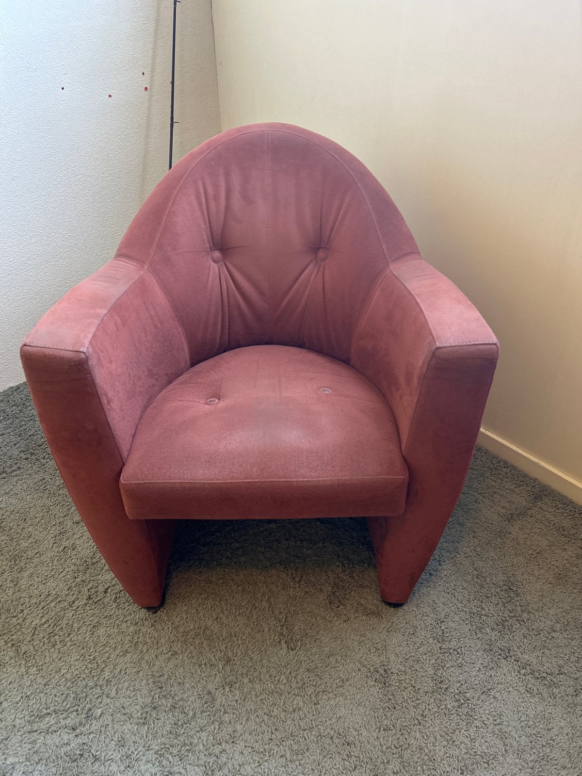 Leolux stoel in alcantara - Comfortabel en stijlvol, Huis en Inrichting, Fauteuils, Ophalen, Gebruikt, Stof, 75 tot 100 cm