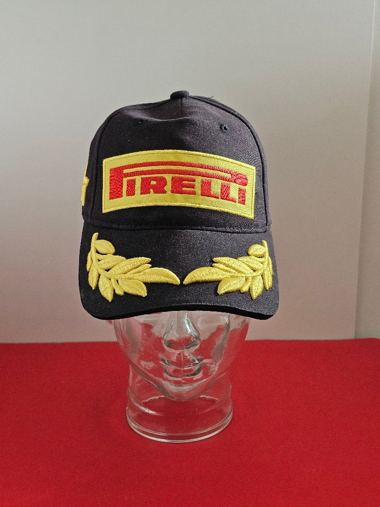 SALE: Driver Cap Pirelli P-Zero, M. Schumacher. <NIEUWstaat>, Ophalen of Verzenden, Zo goed als nieuw, Formule 1