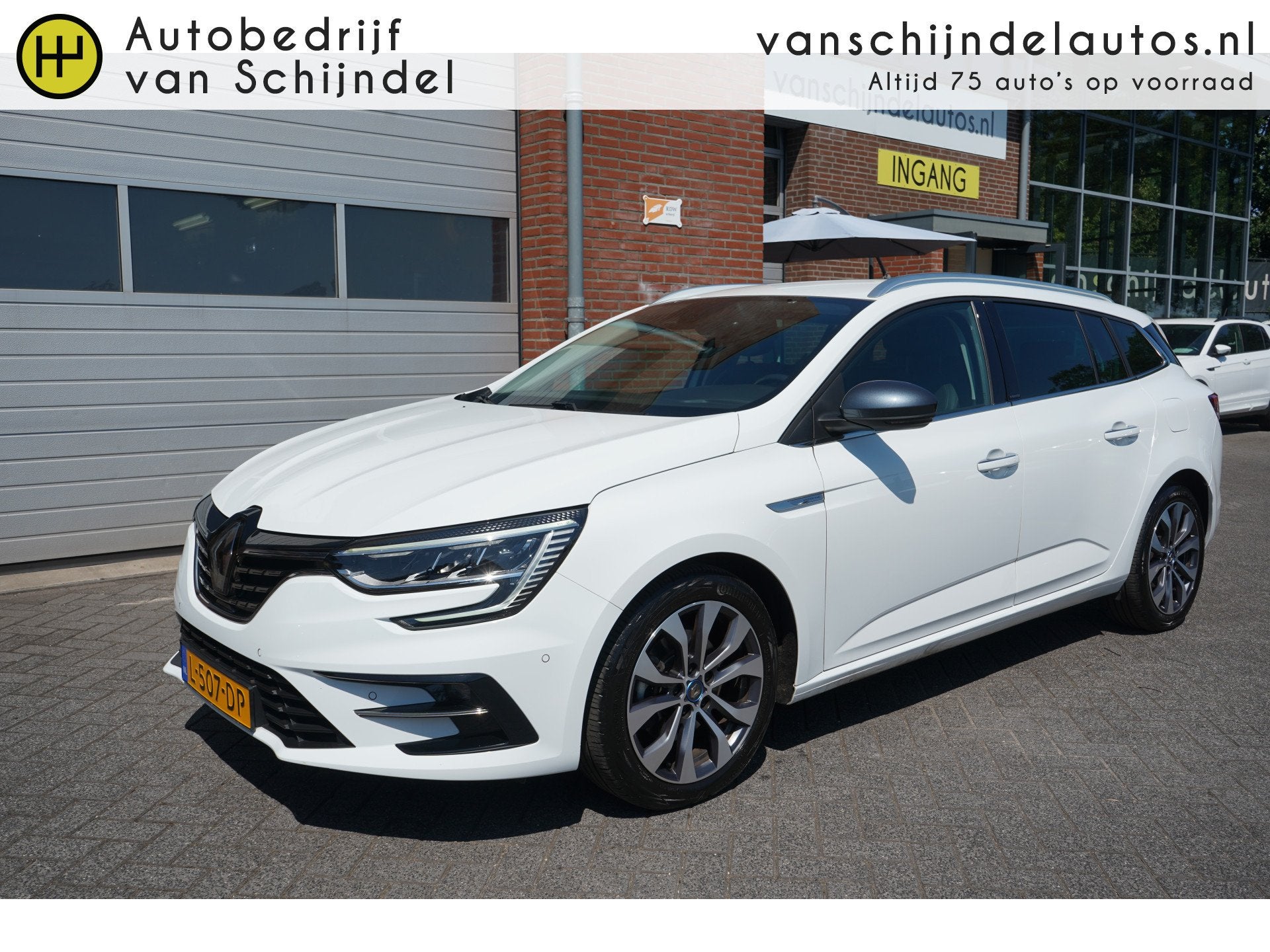 Renault Mégane Estate 1.6 E-TECH PLUG-IN HYBRID 160PK BUSIN, Auto's, Renault, 77 km/l, Gebruikt, 4 cilinders, Hybride Elektrisch/Benzine