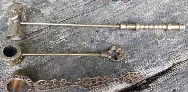 3 bijzondere antieke kaarsendovers, Ophalen of Verzenden, Koper