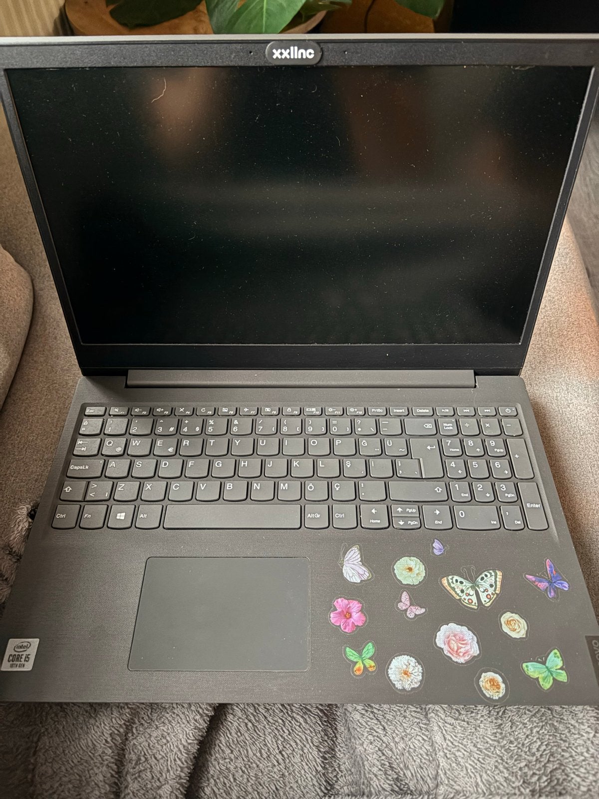 Lenovo V15-IIL Laptop - Intel Core i5 10th Gen, Minder dan 4 GB, Ophalen of Verzenden, Zo goed als nieuw, Onbekend