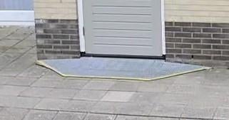 Drempelhulp, Tuin en Terras, Gras en Kunstgras, Ophalen, 20 m² of meer
