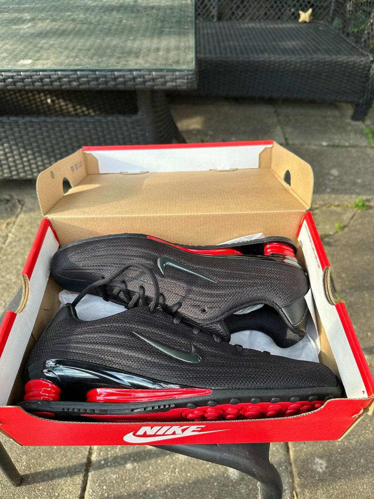 Nike Shox Z Zwart Rood - Maat 40.5, Zwart, Nieuw, Ophalen of Verzenden, Sneakers of Gympen