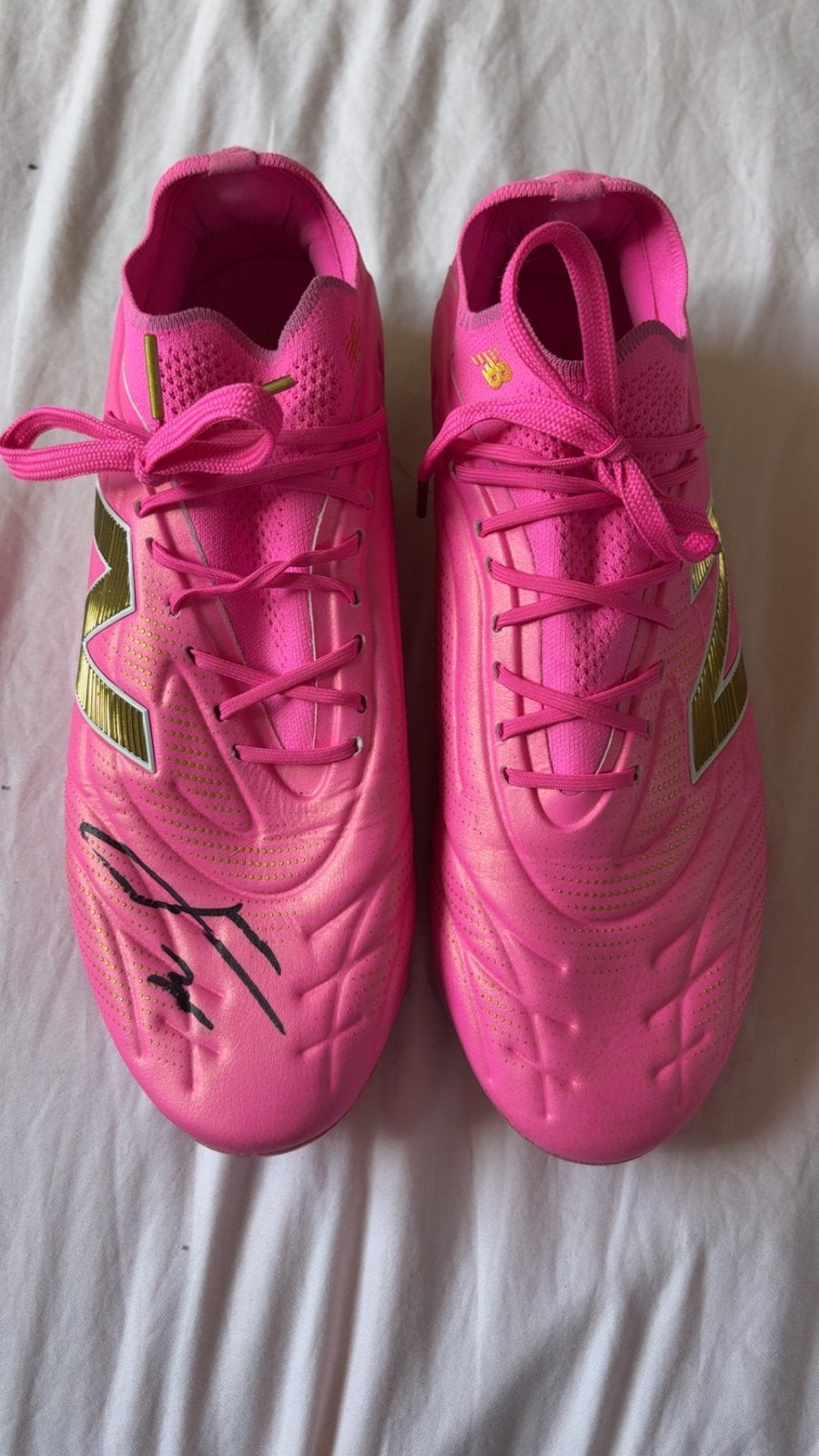 New Balance gesigneerd door jeremie frimpong, Ophalen of Verzenden, Zo goed als nieuw, Schoenen