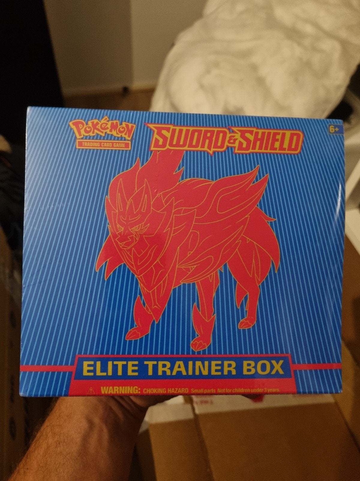 Sword & Shield Elite Trainer Box (Zamazenta)

 Damaged, Ophalen of Verzenden, Nieuw