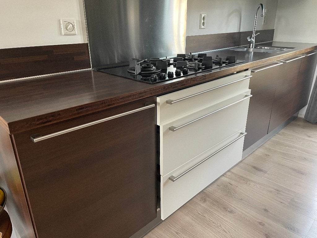 Mooie stevige keukenkasten bruin - roomwit - RVS, Huis en Inrichting, Keuken | Keukenelementen, Ophalen, Gebruikt, Bruin, 100 tot 150 cm