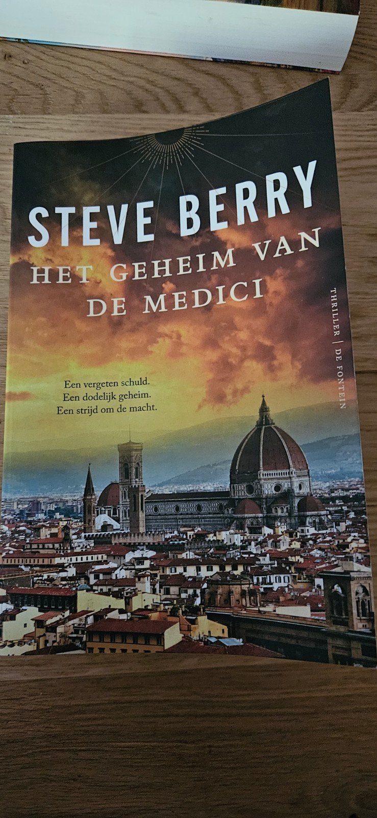 Het Geheim van de Medici - Steve Berry Thriller, Ophalen of Verzenden, Zo goed als nieuw, Steve Berry, Nederland