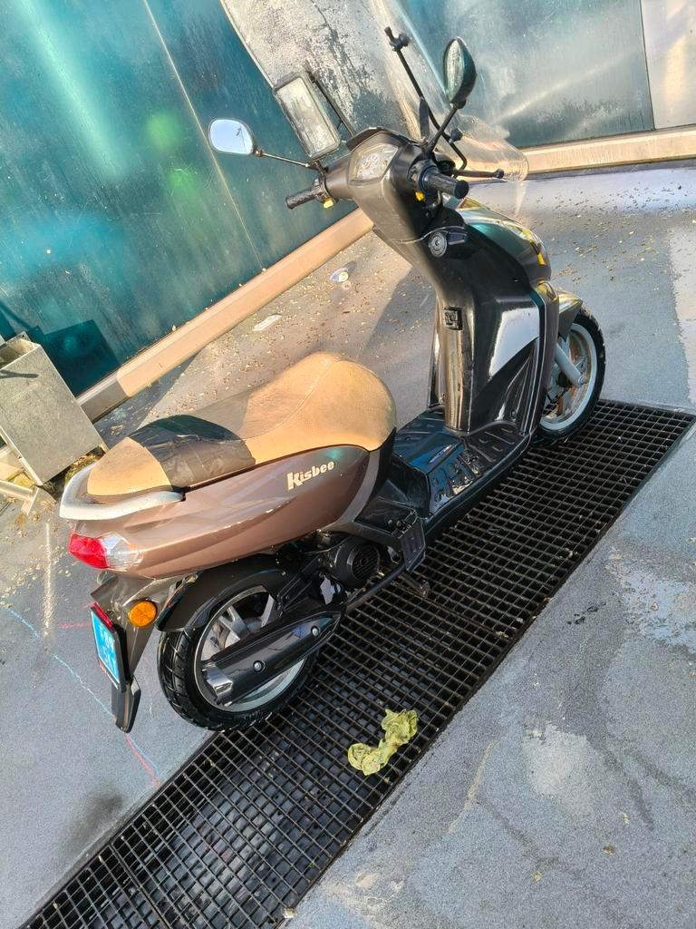 Peugeot kisbee