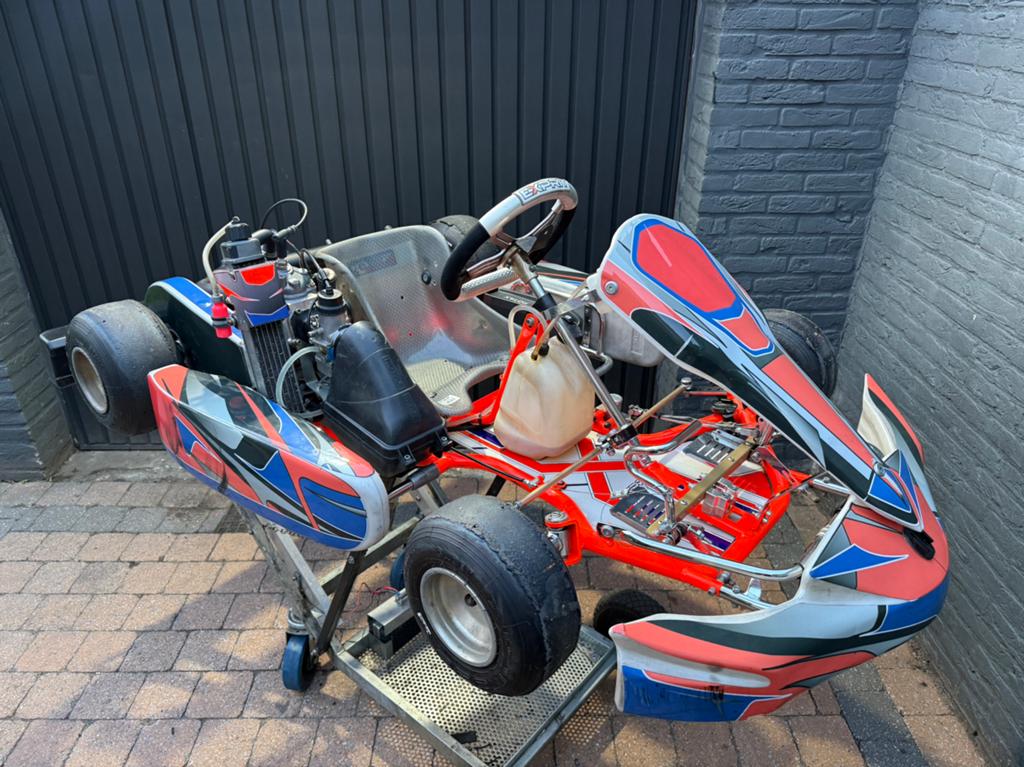 Mini kart Exprit + Rotax mini Max EVO, Sport en Fitness, Karting, Ophalen of Verzenden, Kart