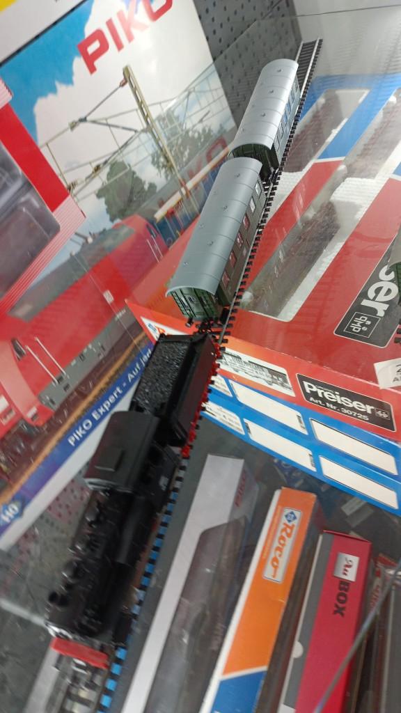 Piko gelijkstroom, Hobby en Vrije tijd, Modeltreinen | H0, Treinset, Gelijkstroom, Zo goed als nieuw, Analoog