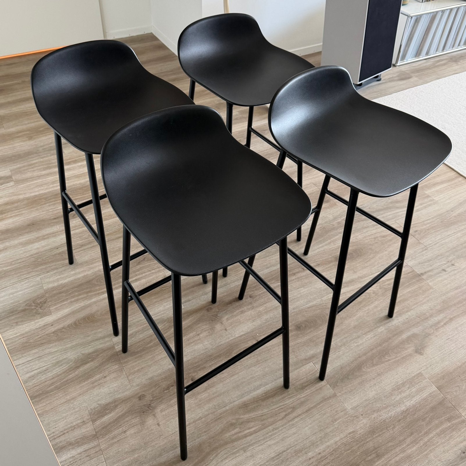 Normann Copenhagen Form Barkrukken, Kunststof, 60 tot 90 cm, Ophalen of Verzenden, Zo goed als nieuw