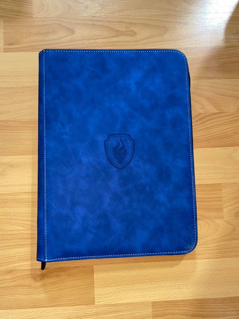 POKEMON 9 POCKET BINDER MAP BLAUW, Verzenden, Zo goed als nieuw