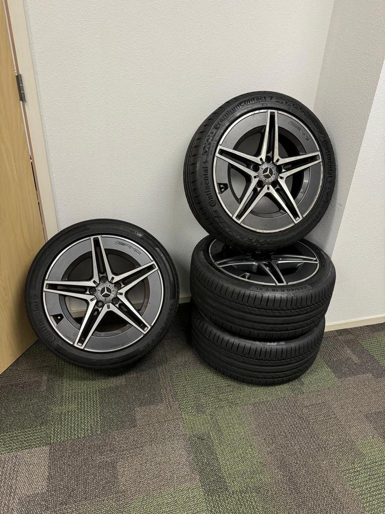 Mercedes AMG velgen met Continental banden, Auto diversen, Wieldoppen, Ophalen of Verzenden, Gebruikt