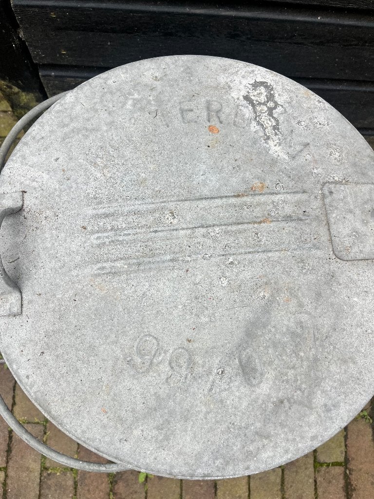 Vintage gegalvaniseerde metalen / zinken emmer met deksel, Ophalen, Gebruikt, Minder dan 60 cm, Rond
