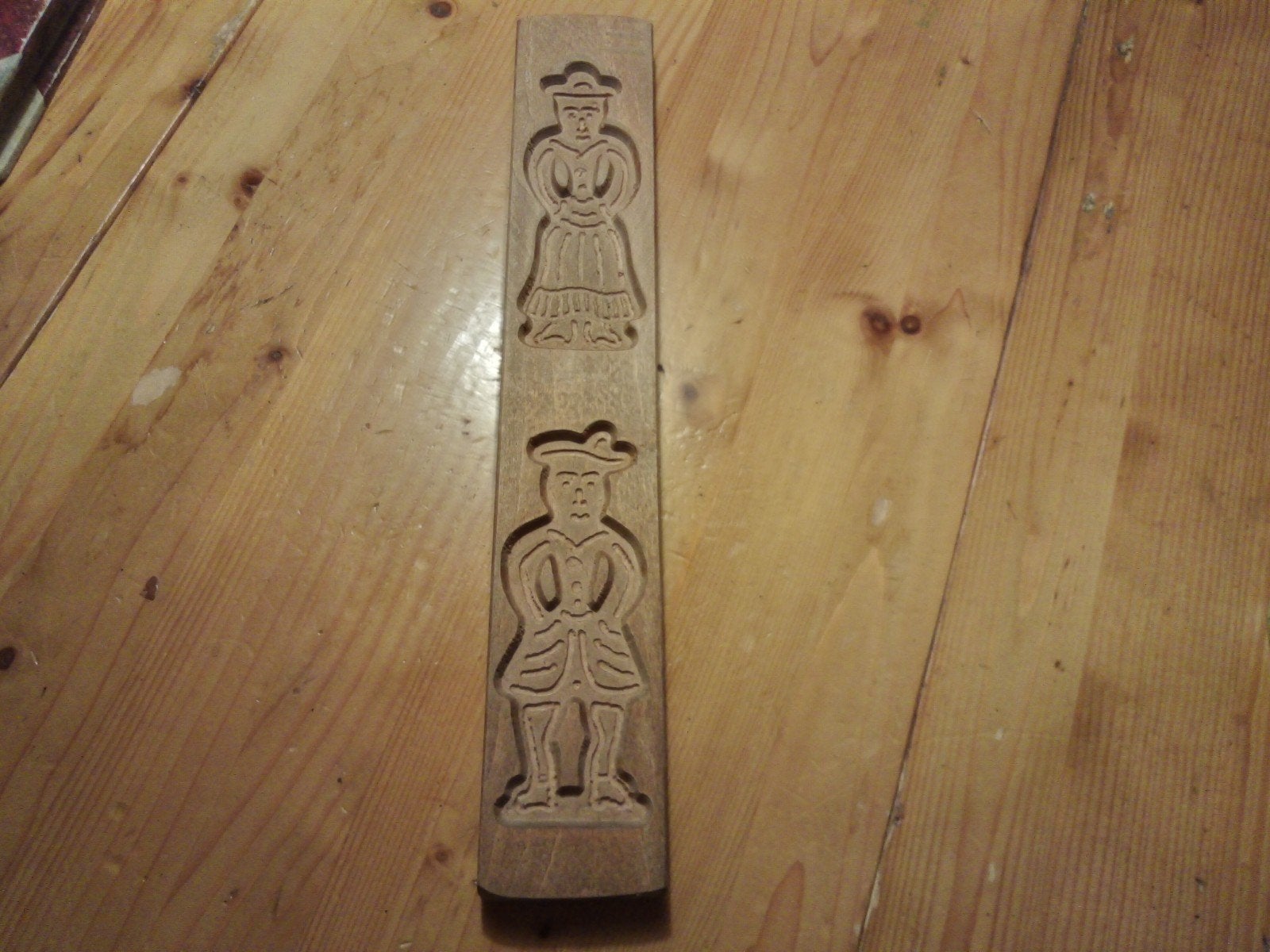 Houten koekjesvorm met traditionele figuren, Antiek en Kunst, Antiek | Keukenbenodigdheden, Ophalen of Verzenden