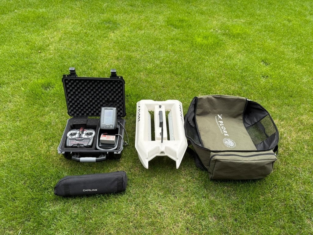 Xplore Voerboot + Toslon TF640 Fishfinder Complete Set, Ophalen, Gebruikt, Complete set