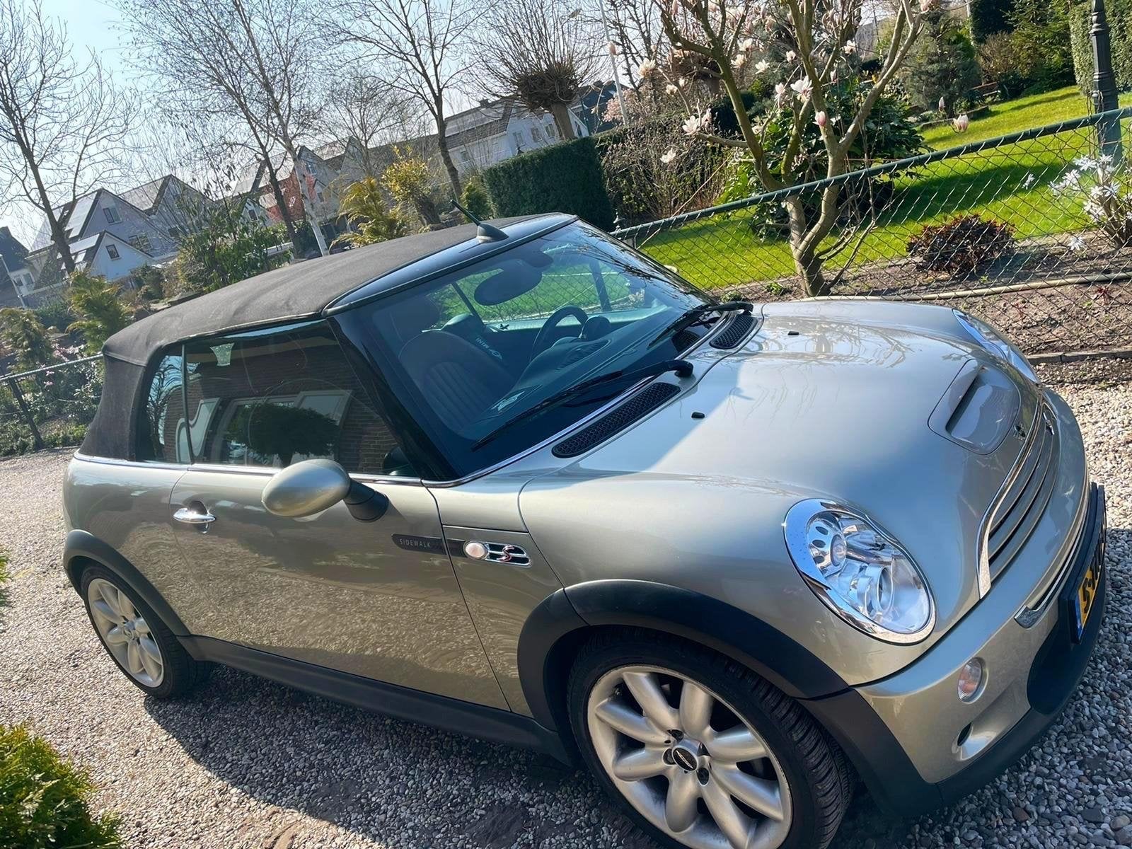Mini 1.6 16V Cooper S Cabrio 2008 Grijs, Voorwielaandrijving, 4 cilinders, Cabriolet, 4 stoelen