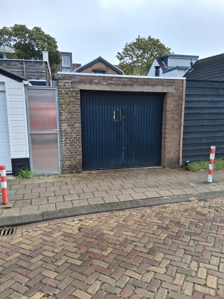 Garage Nieuweweg Tiel 24m2