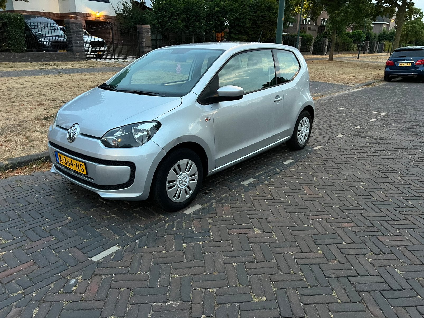 Volkswagen Up! 1.0 Move Up! | 2013 | Airco | Nieuwe APK, Voorwielaandrijving, Stof, Up!, 4 stoelen