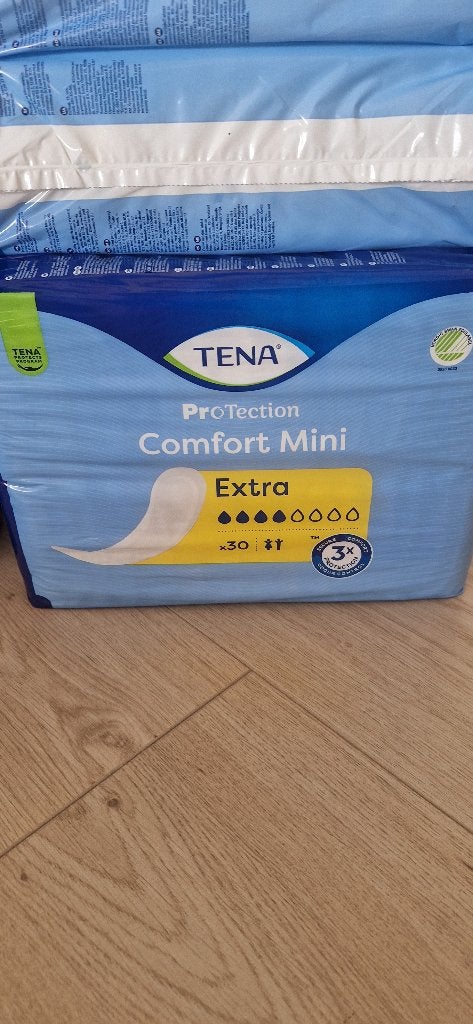 Te Koop TENA protection comfort Mini en Maxi, Ophalen of Verzenden, Nieuw