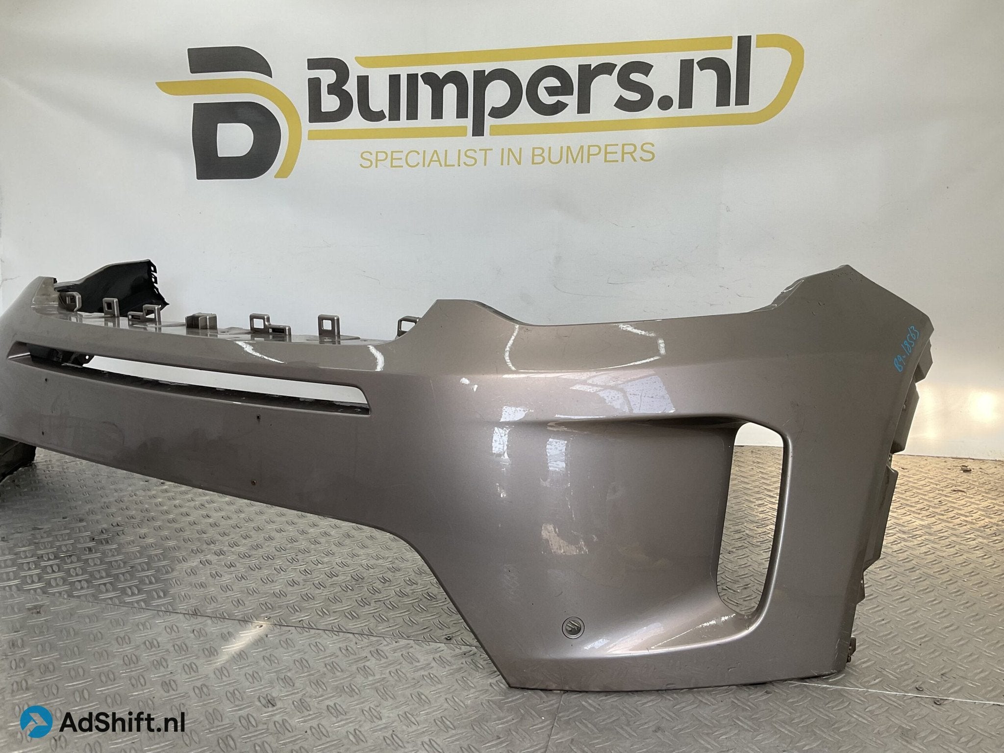 Bumper Land Rover Discovery L550 Sport 19-23 LK72-17A793-A V, Auto-onderdelen, Bumper