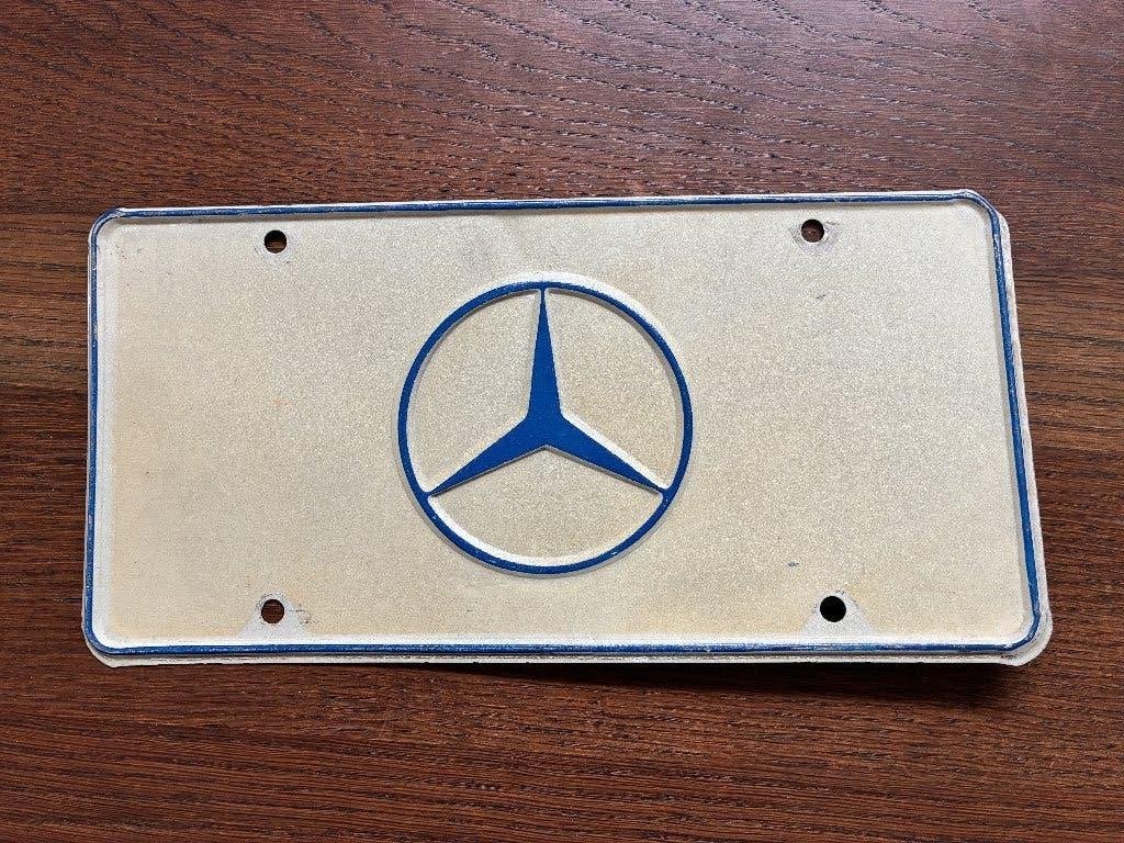 Kentekenplaat Mercedes logo jaren '80, Auto diversen, Auto-accessoires, Ophalen of Verzenden, Gebruikt