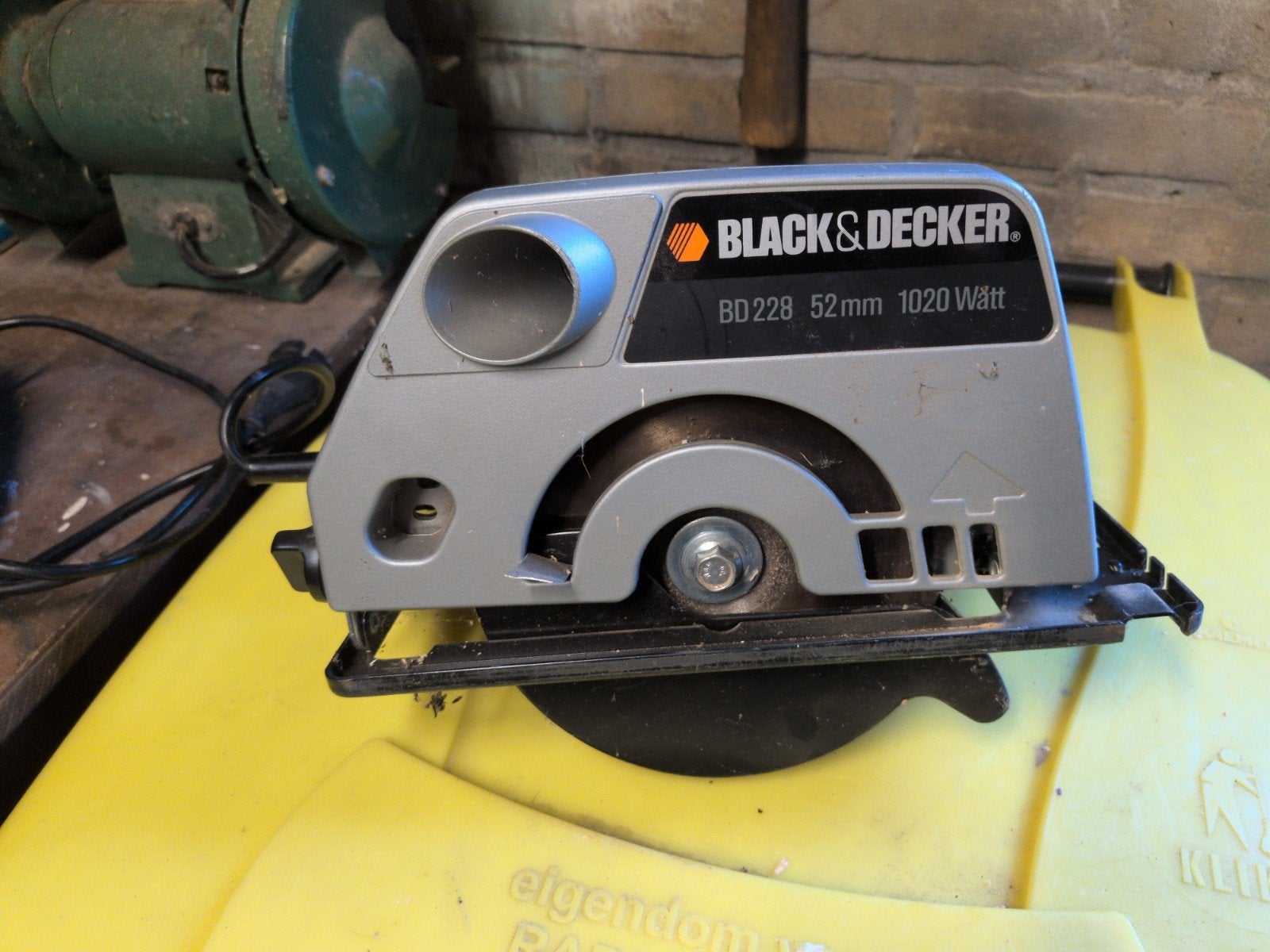Black & Decker BD228 Cirkelzaag - 1020W, 52mm zaagdiepte, Ophalen, Gebruikt, Cirkelzaag, Black & Decker