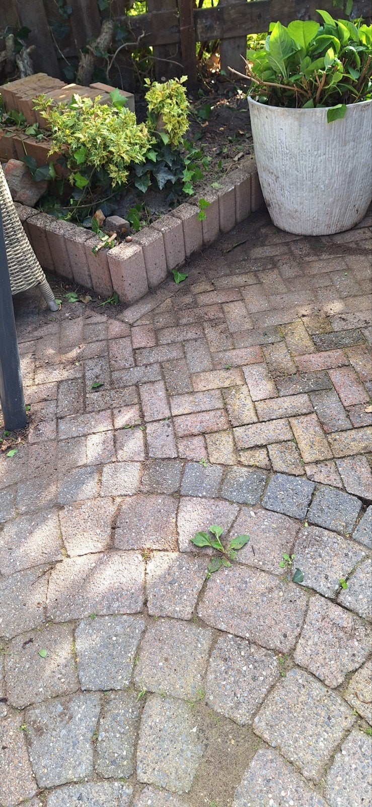 GRATIS straatstenen klinkers bestrating ca 20m2, Ophalen, Gebruikt, Beton, Klinkers
