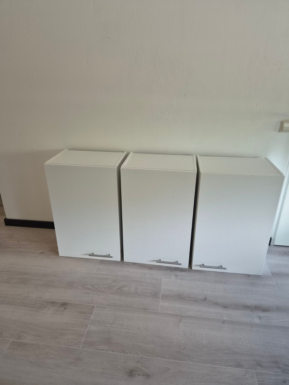 Set van 3 witte keuken kasten met deuren, Ophalen, Nieuw