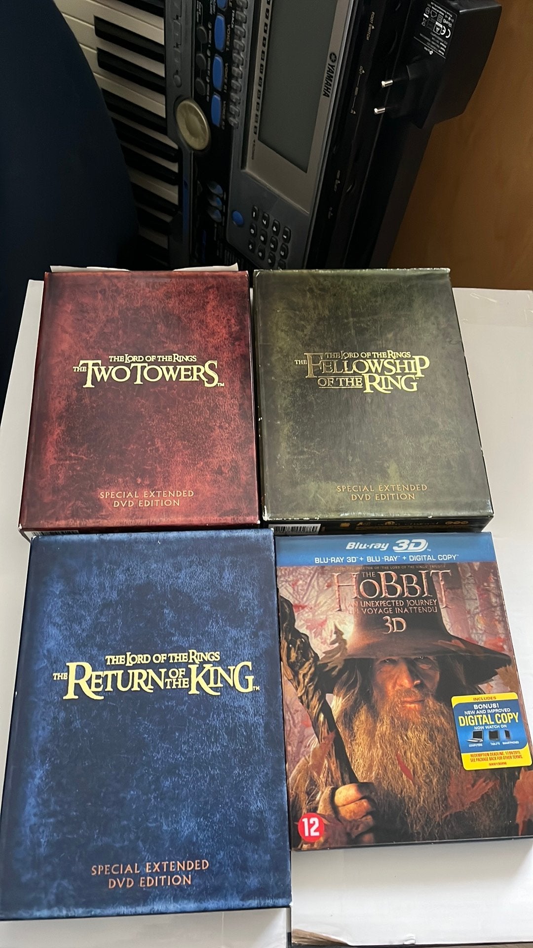Lord of the tings triologie en the hobbit, Verzamelen, Ophalen of Verzenden, Zo goed als nieuw