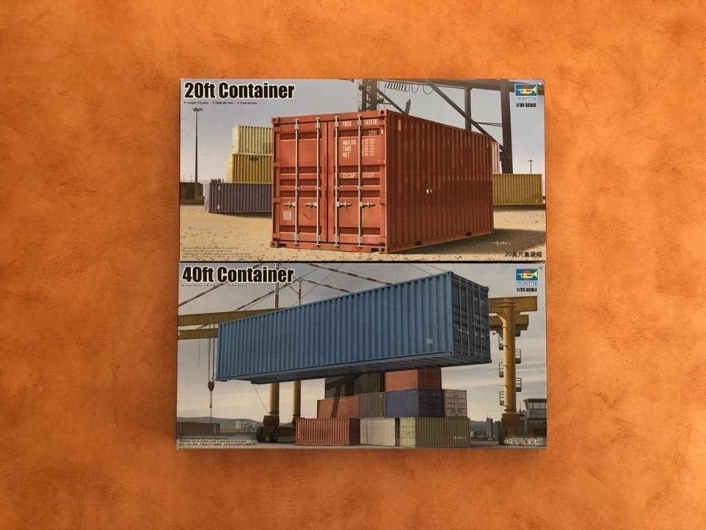 Trumpeter 20ft & 40ft Container set 1/35   TRU01029 TRU01030, Verzenden, Nieuw, 1:35 tot 1:50