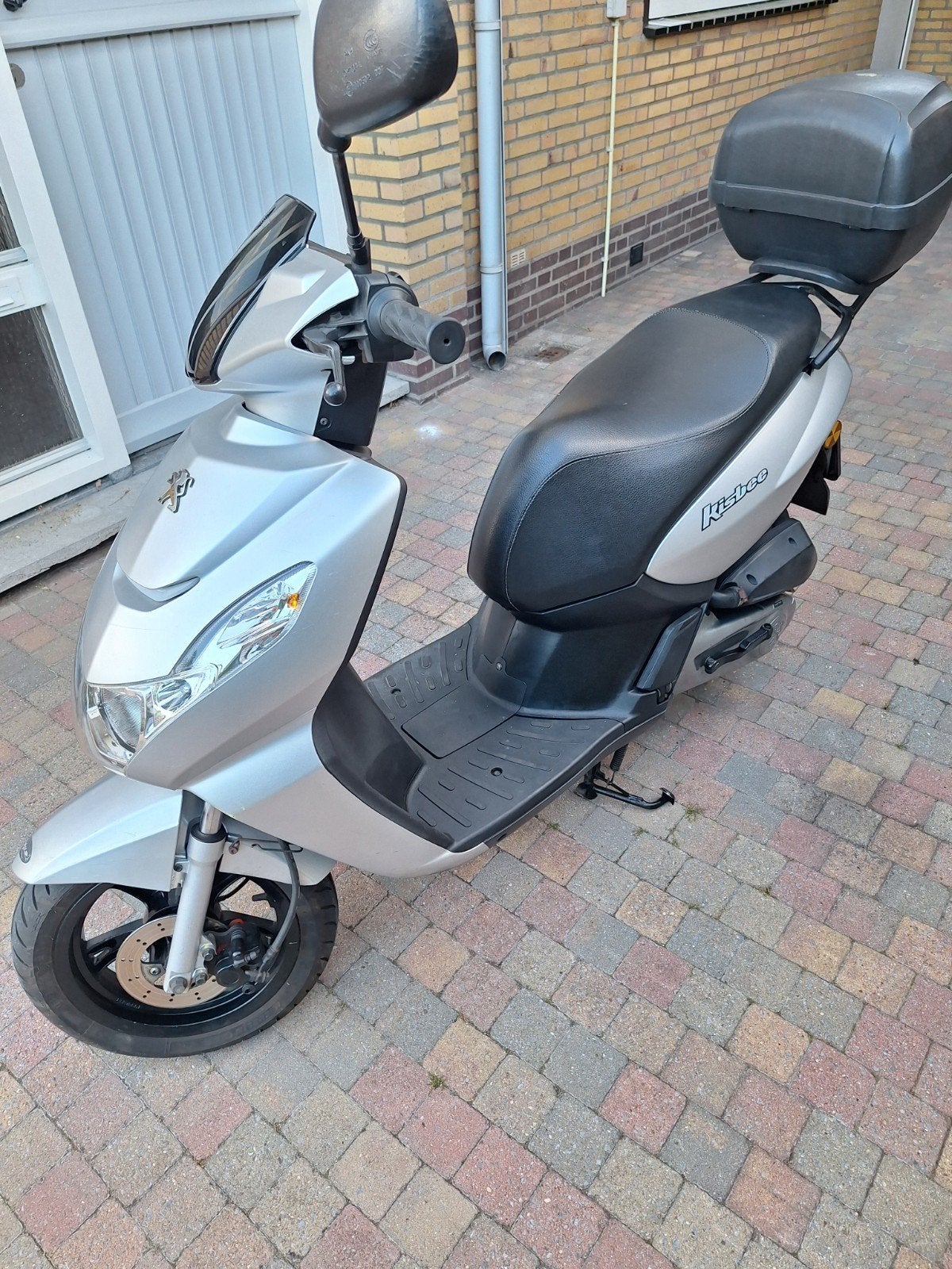 Peugeot kisbee injectie, Fietsen en Brommers, Scooters | Peugeot, Ophalen, Gebruikt, Benzine, Overige modellen