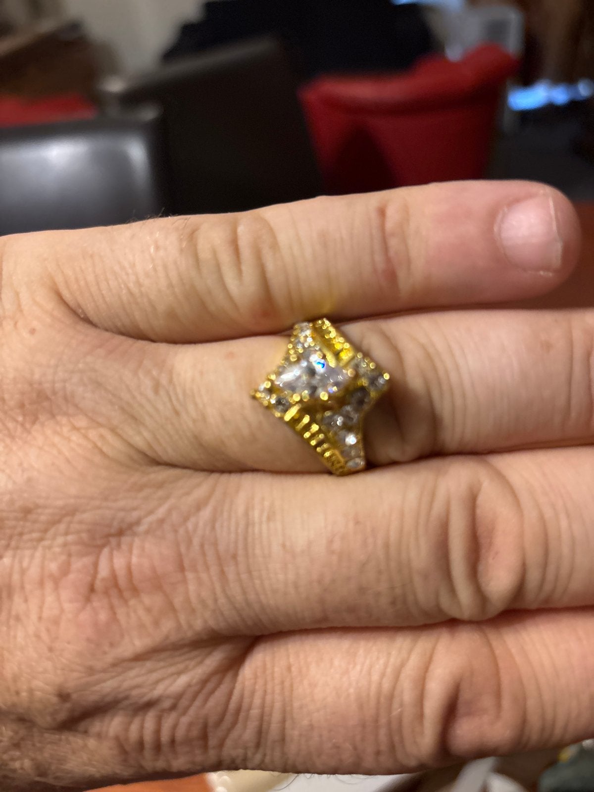 Gouden ring met kristallen, Sieraden, Tassen en Uiterlijk, Ringen, Met kristal, 18 tot 19, Gebruikt, Ophalen of Verzenden