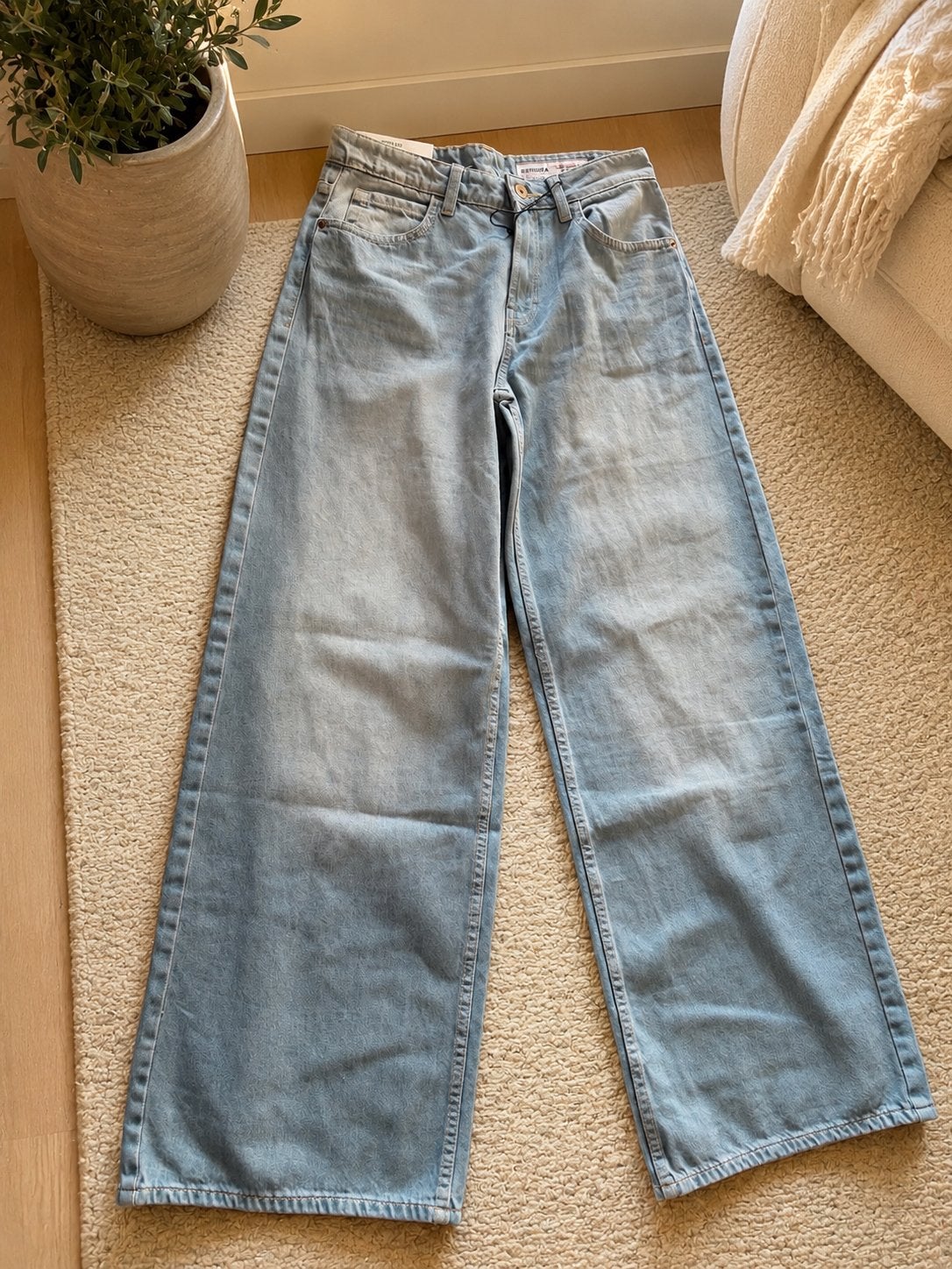 Nieuwe Bershka Wide Leg Jeans - Maat 36, Ophalen of Verzenden, Nieuw, Blauw, W28 - W29 (confectie 36)