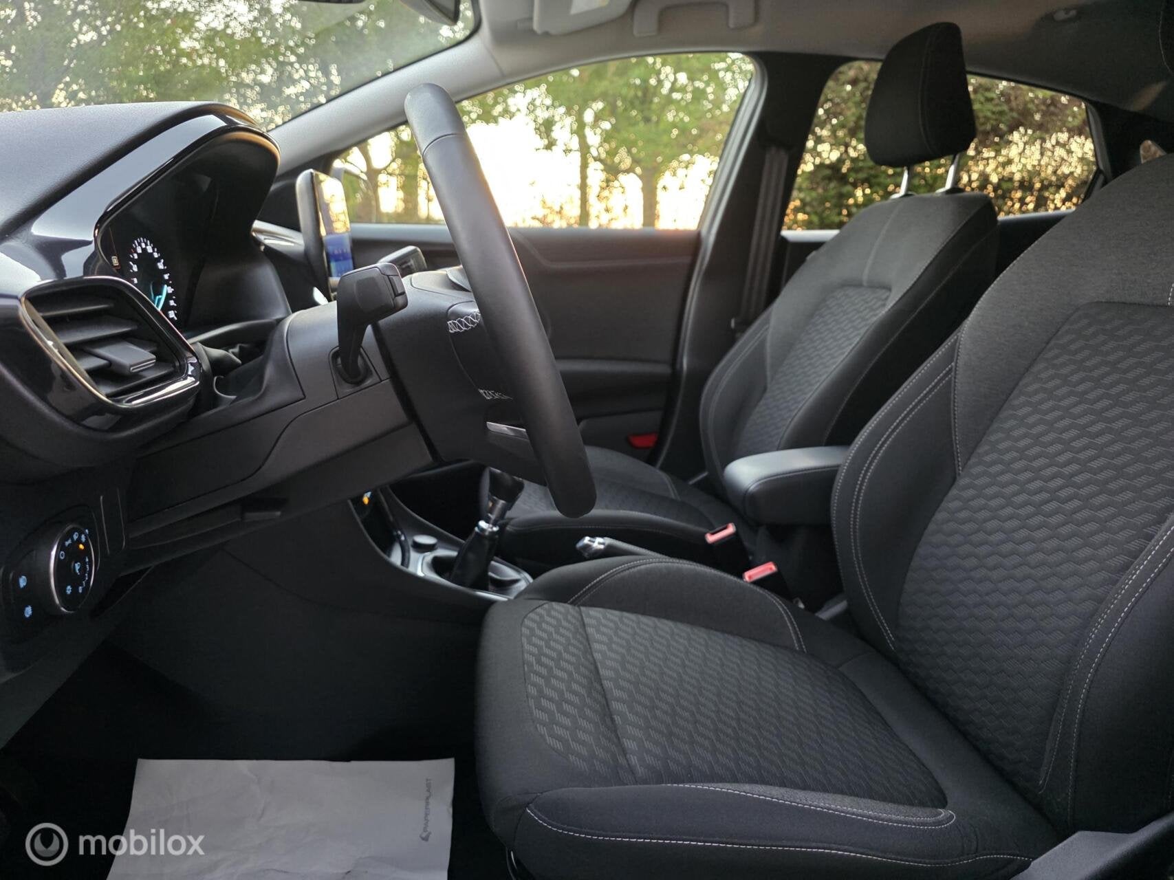 Foto 14 van Ford Puma 1.0 EcoBoost Hybrid Titanium X